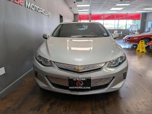 2018 Chevrolet Volt LT