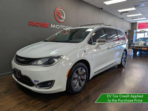 2019 Chrysler Pacifica Hybrid Limited