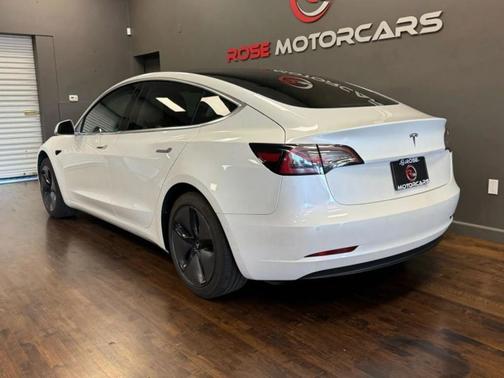 2019 Tesla Model 3 Standard Range
