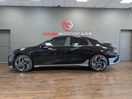 2023 Hyundai IONIQ 6 SEL