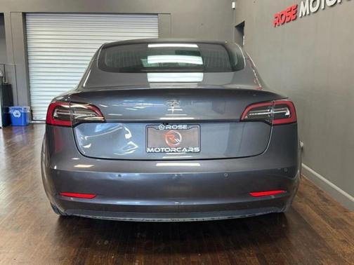 2019 Tesla Model 3 Standard Range