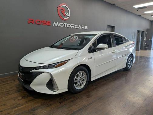 2020 Toyota Prius Prime XLE