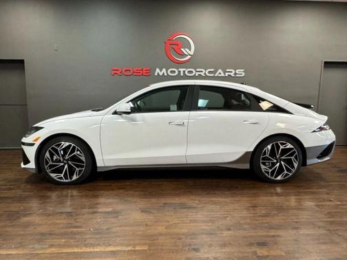 2023 Hyundai IONIQ 6 SEL