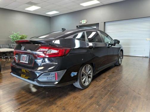 2019 Honda Clarity Plug-In Hybrid Touring