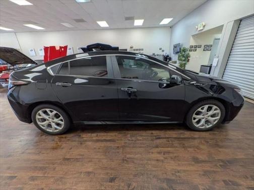2018 Chevrolet Volt Premier