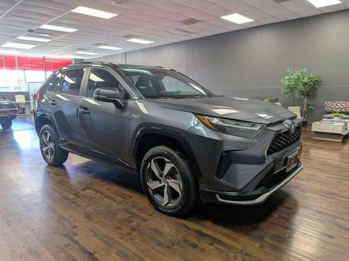 2022 Toyota RAV4 Prime SE