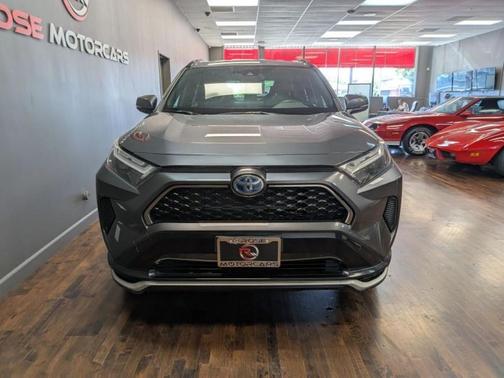 2022 Toyota RAV4 Prime SE