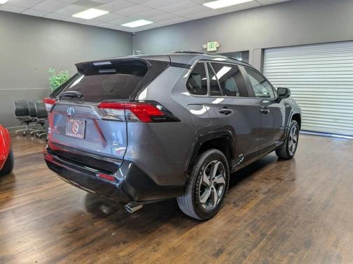 2022 Toyota RAV4 Prime SE