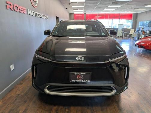 2023 Toyota bZ4X Limited