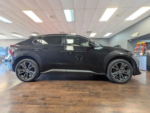 2023 Toyota bZ4X Limited