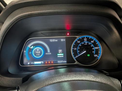 2024 Nissan Leaf SV PLUS