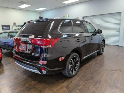 2018 Mitsubishi Outlander SE