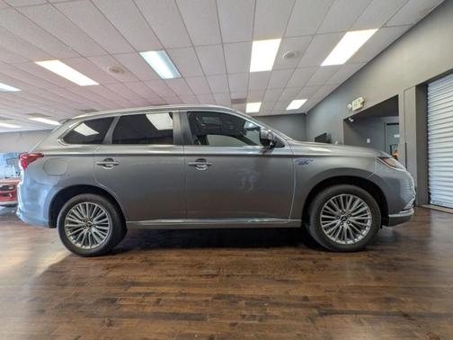 2020 Mitsubishi Outlander PHEV SEL