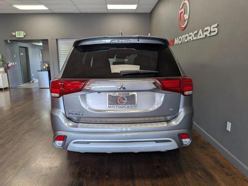 2020 Mitsubishi Outlander PHEV SEL