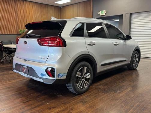 2020 Kia Niro Plug-In Hybrid EX