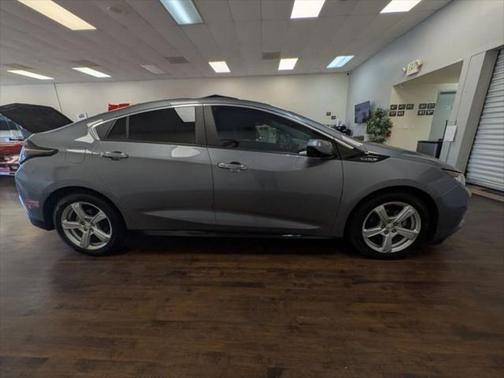 2018 Chevrolet Volt LT