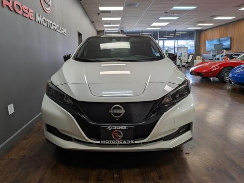 2023 Nissan Leaf SV PLUS 60 kWh