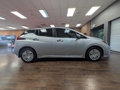 2023 Nissan Leaf S 40 kWh