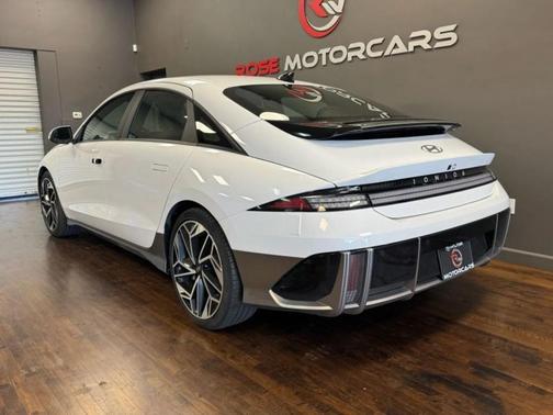 2023 Hyundai IONIQ 6 SEL