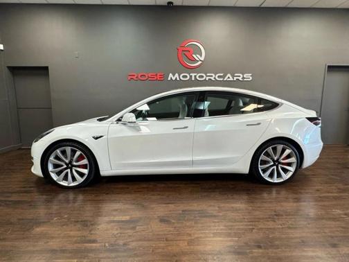 2018 Tesla Model 3 Performance