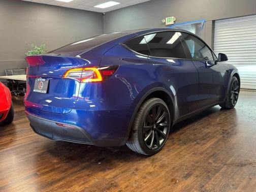 2020 Tesla Model Y Long Range Dual Motor All-Wheel Drive