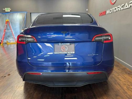 2020 Tesla Model Y Long Range Dual Motor All-Wheel Drive