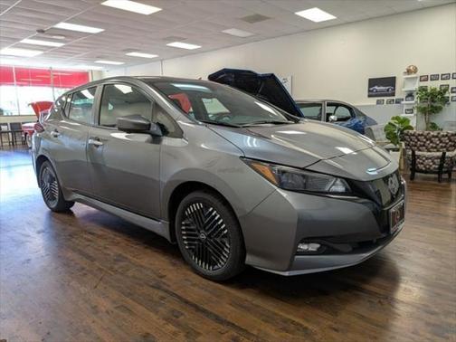 2023 Nissan Leaf SV PLUS 60 kWh