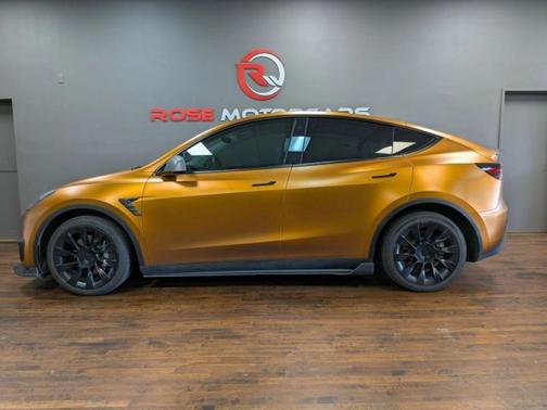 2021 Tesla Model Y Long Range Dual Motor All-Wheel Drive