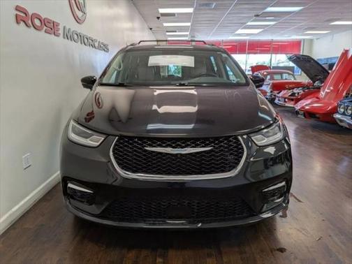 2021 Chrysler Pacifica Hybrid Touring L