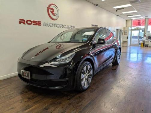 2021 Tesla Model Y Long Range Dual Motor All-Wheel Drive