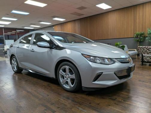 2018 Chevrolet Volt LT