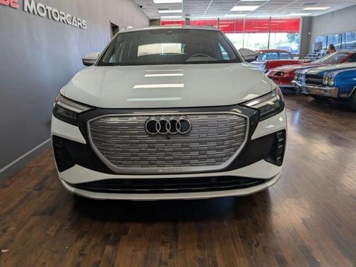 2023 Audi Q4 e-tron Premium Plus 40 RWD