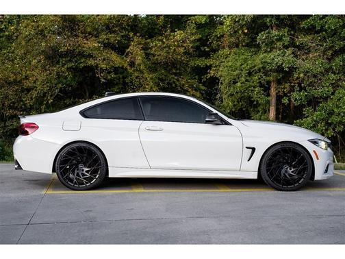 2019 BMW 440 i