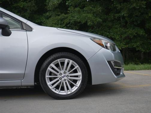 Ice Silver Metallic 2015 Subaru Impreza 2.0i Premium