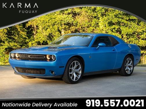 2015 Dodge Challenger SXT Plus