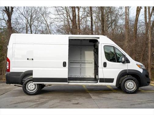 2025 RAM ProMaster 2500 Tradesman