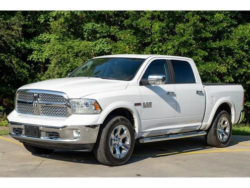 2015 RAM 1500 Laramie