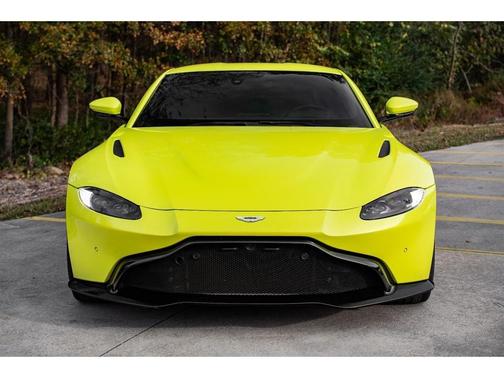 2020 Aston Martin Vantage COUPE 2-DR