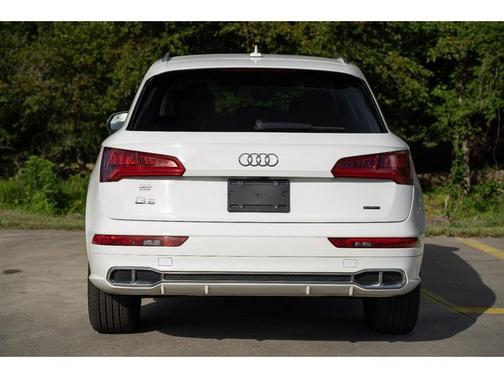 2020 Audi Q5 Premium 55 TFSI e quattro S tronic
