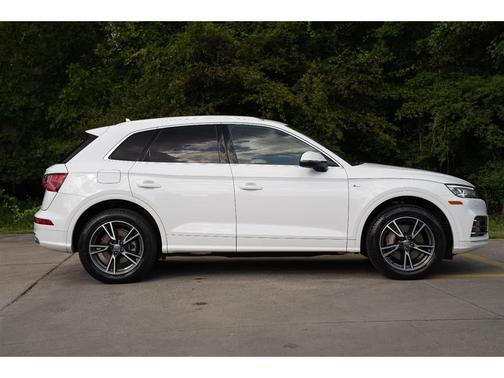 2020 Audi Q5 Premium 55 TFSI e quattro S tronic