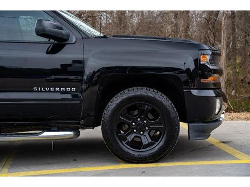 2017 Chevrolet Silverado 1500 2LT