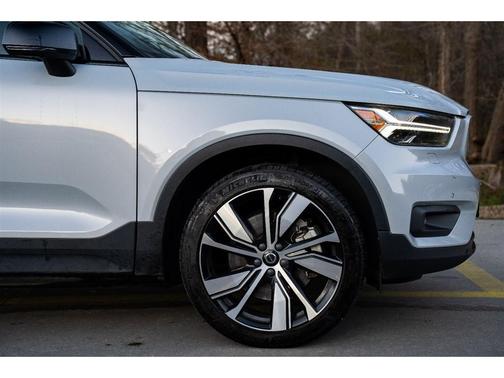 2021 Volvo XC40 Recharge Pure Electric P8