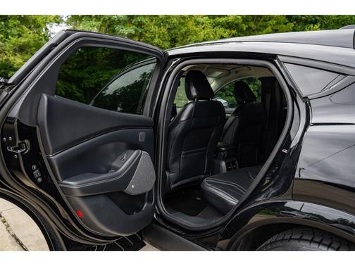 2022 Ford Mustang Mach-E Premium