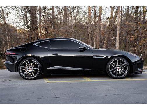 2019 Jaguar F-TYPE P380