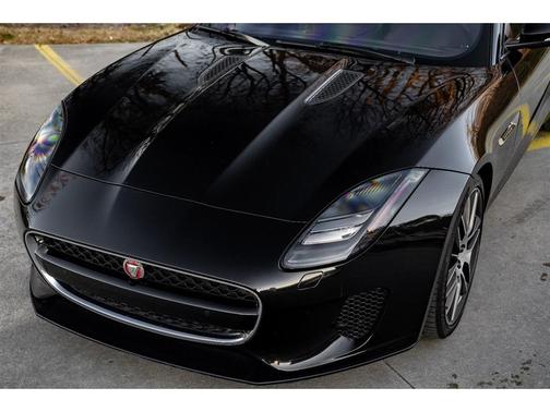 2019 Jaguar F-TYPE P380