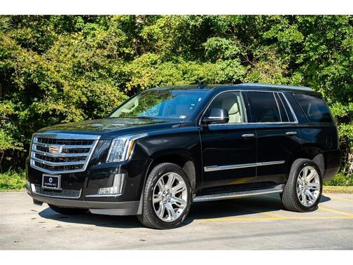 2017 Cadillac Escalade Luxury