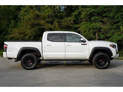2017 Toyota Tacoma Base