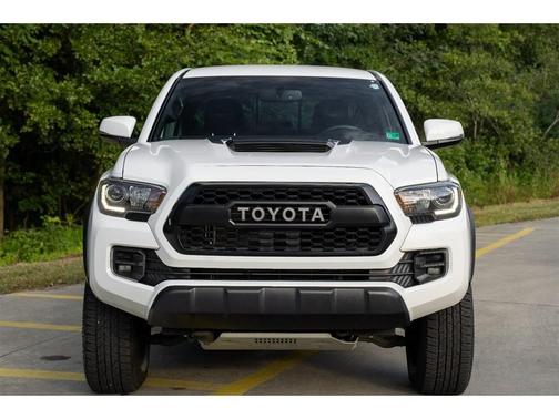 2017 Toyota Tacoma Base