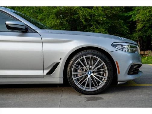 2018 BMW 530e iPerformance