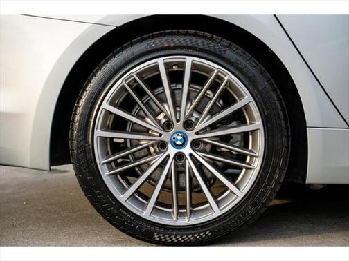 2018 BMW 530e iPerformance